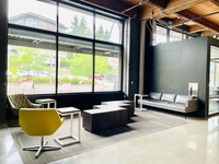 1st Floor South Lobby Study Area